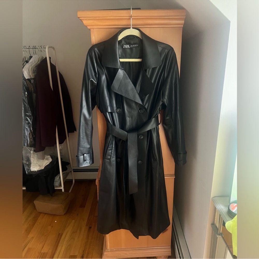 NWOT ZARA FAUX LEATHER TRENCH COAT
